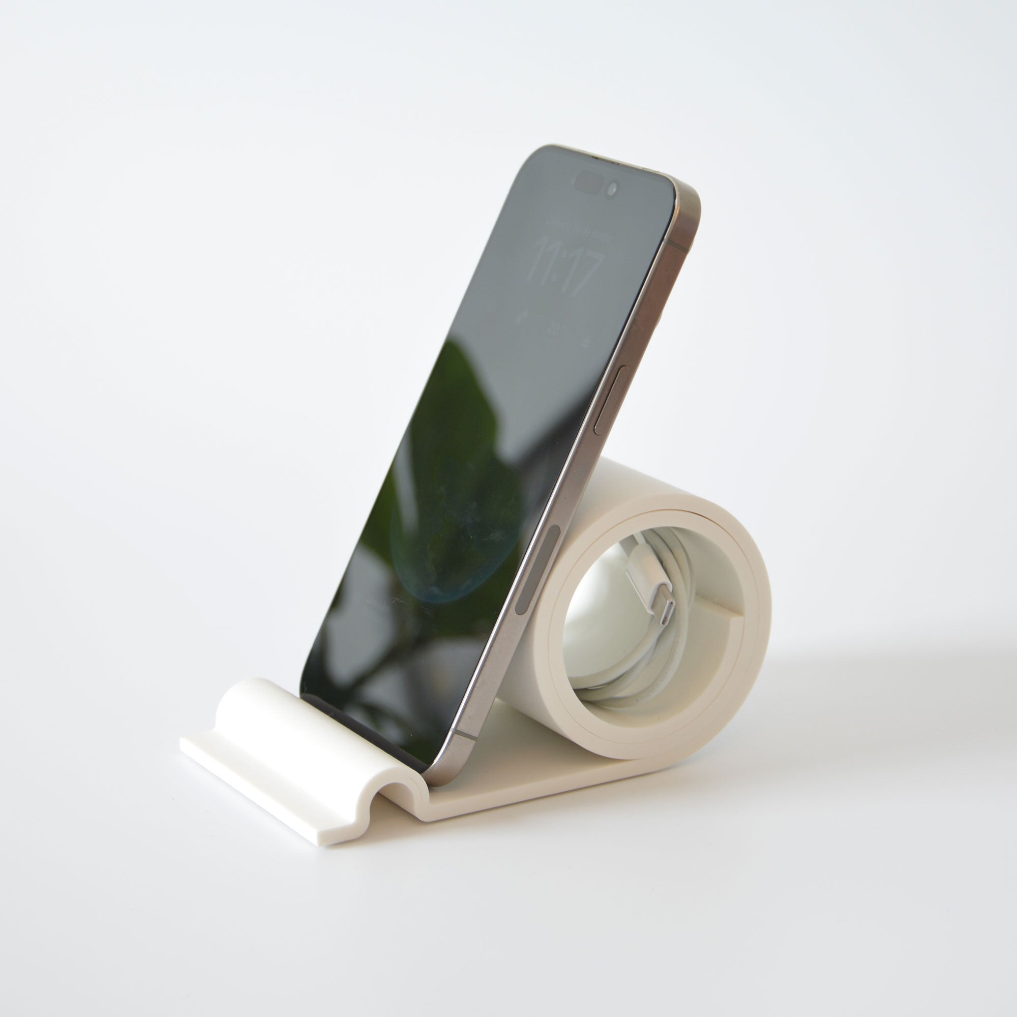 Scroll Phone Stand