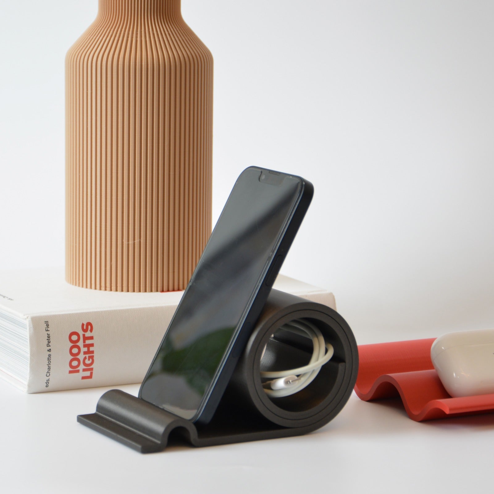 Scroll Phone Stand