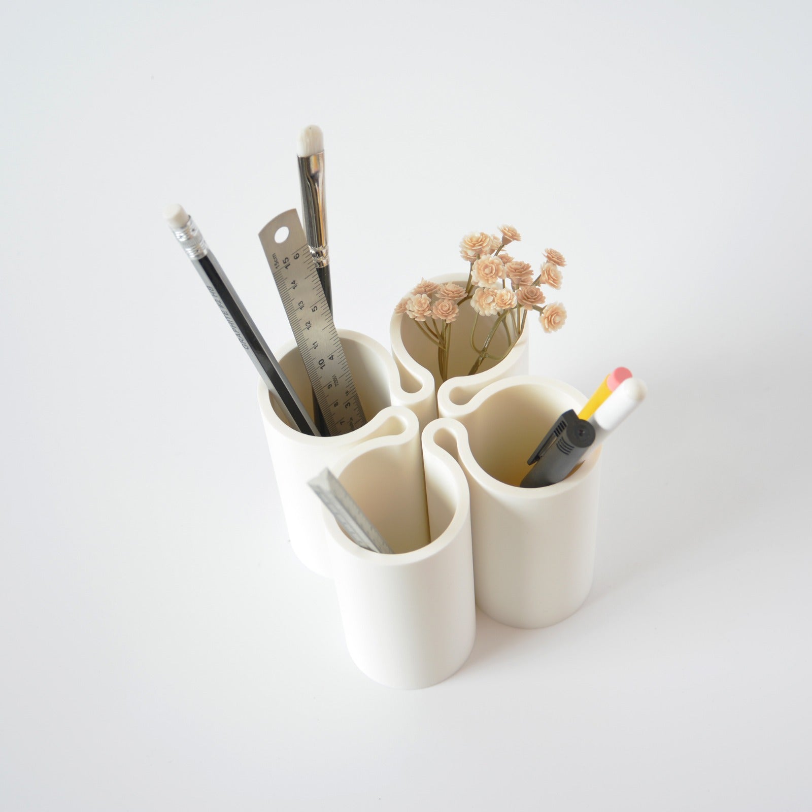 Quartet Pens Holder