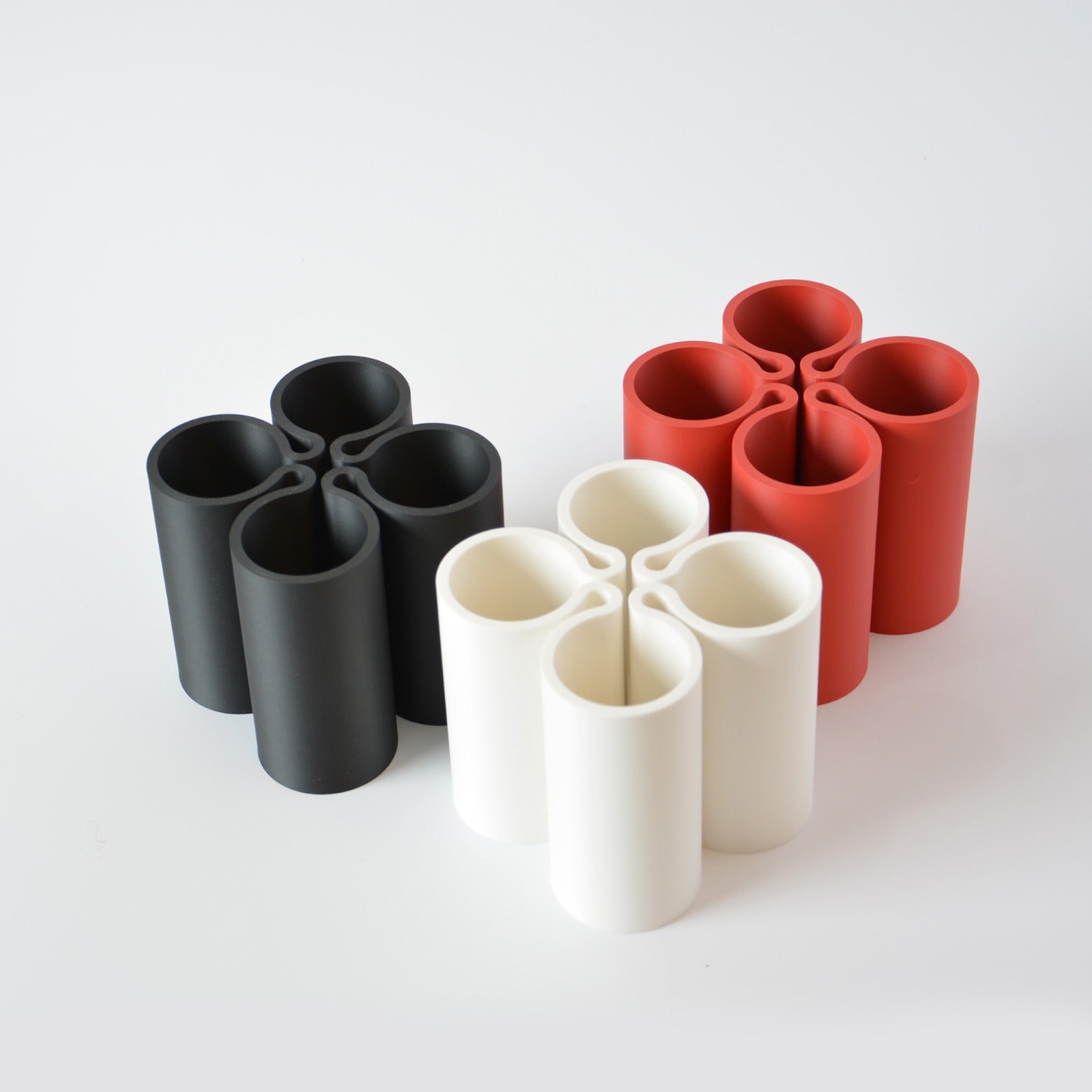 Quartet Pens Holder