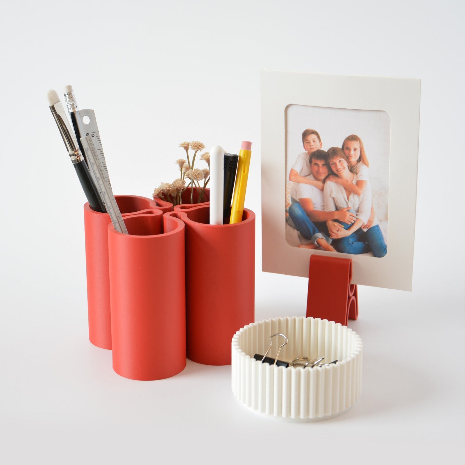 Quartet Pens Holder